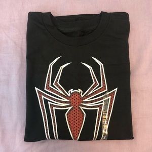 Marvel Graphic Tshirts XL